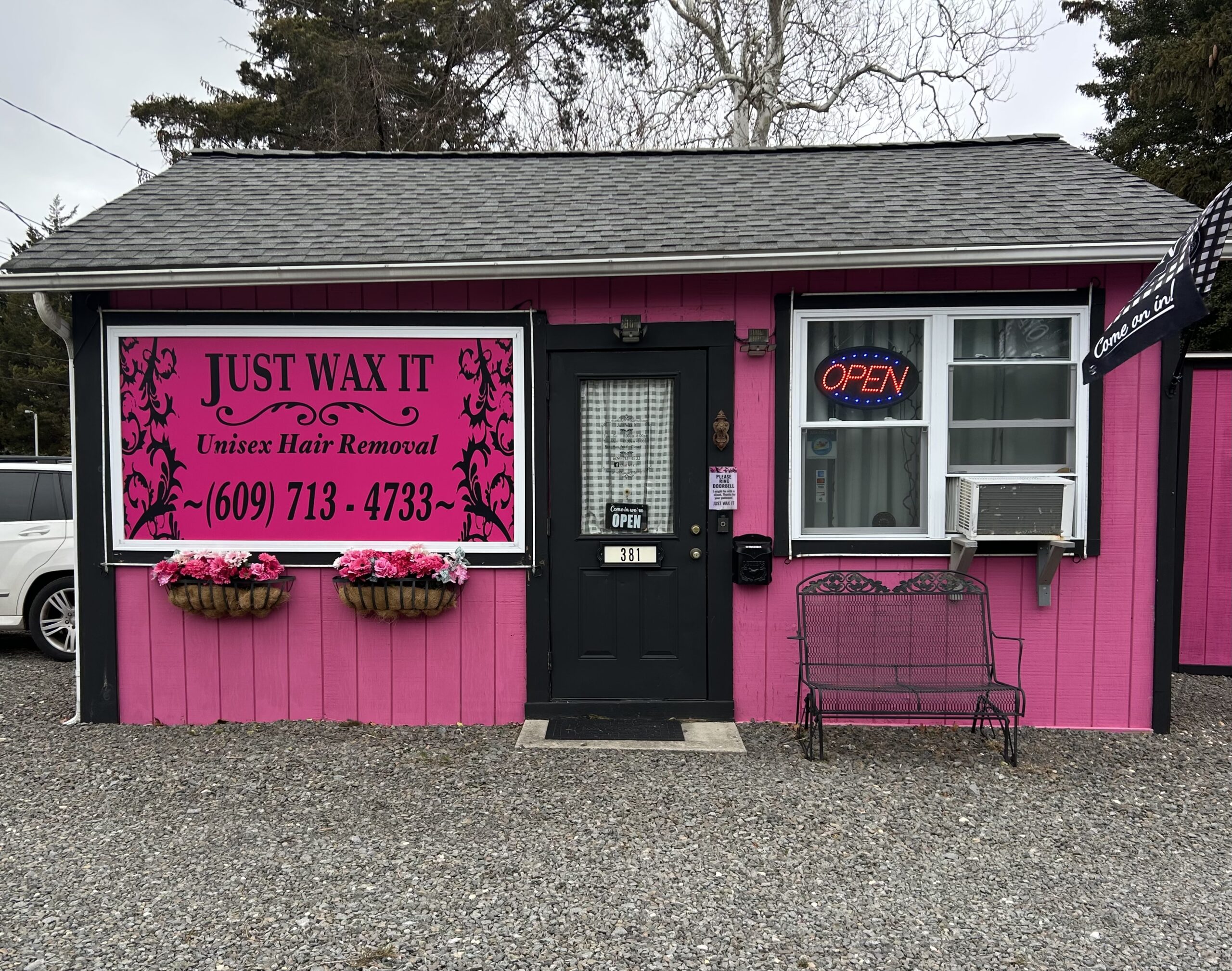 Just wax it in tuckerton, NJ 
